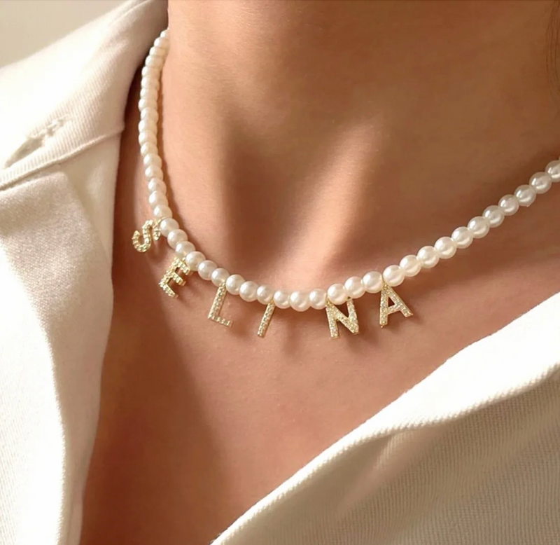 Collier Lettres Strass et Perles (jusqu’à 6 lettres)